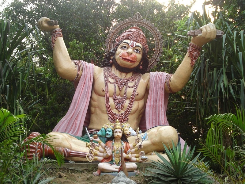 Huge Hanuman Murti for Sunderkand Path